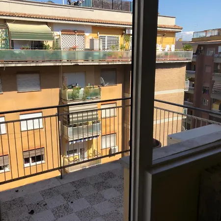 Pascarella In Viale Trastevere Apartmán Řím